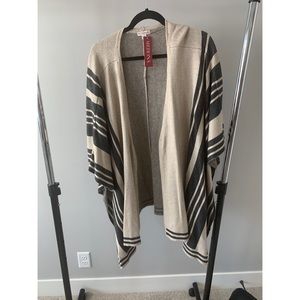Never been worn Cream and Grey poncho